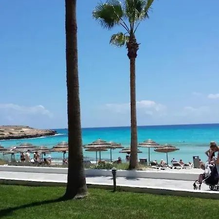 Nissi 2 And Sea View Free Wifi Daire