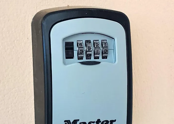 Nissi 2 And Sea View Free Wifi Apartamento