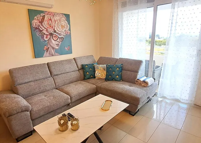 Nissi 2 And Sea View Free Wifi Appartement Ayía Nápa